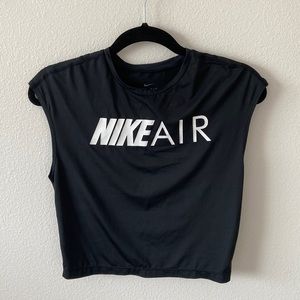 Nike Air Cropped Training Top